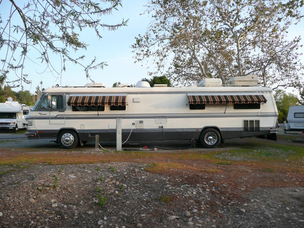 Classic RV 1986 Executive Santee Lakes March 2010 small