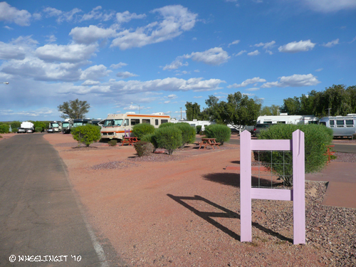 Desert Edge RV Village2 (JPG)