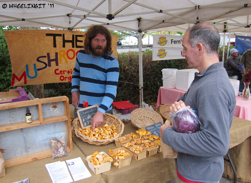 C-20111001 Eugene Farmers Market (6) (JPG)