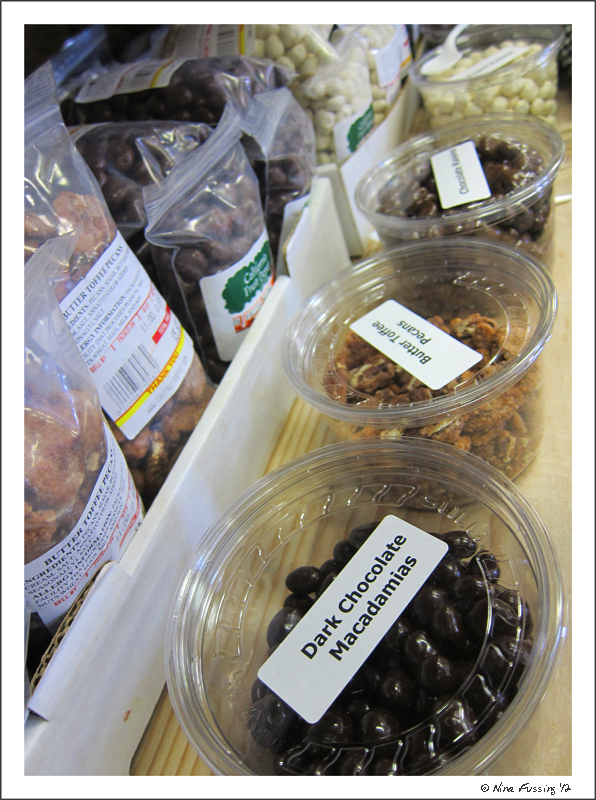C-20120521 Fruit & Nut Shop (4) (JPG)