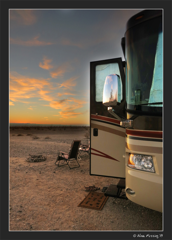 No need to book here, baby -> boondocking on BLM land outside of Yuma, AZ