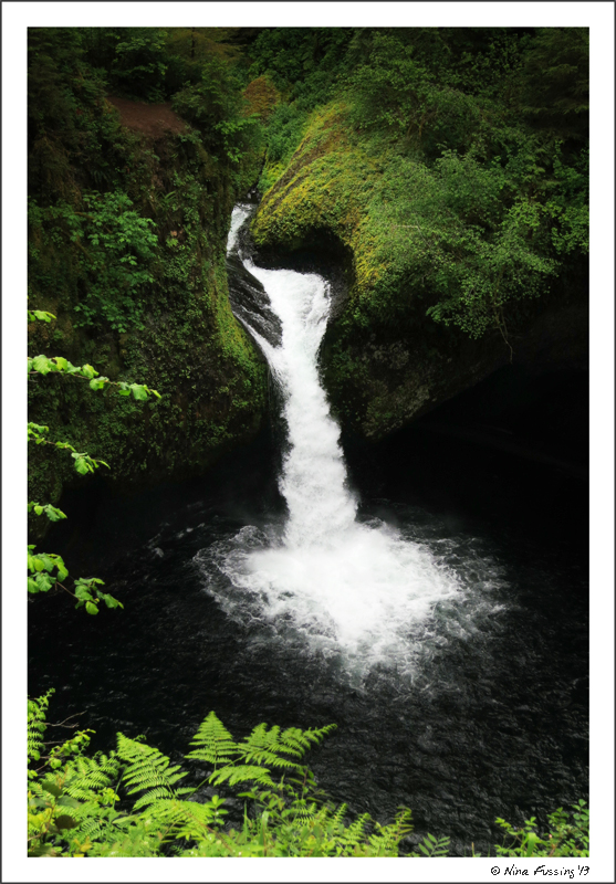 Gorgeous Punchbowl Falls