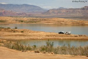 A small rig parked right by the waterline. Waaay to soft for us down there.