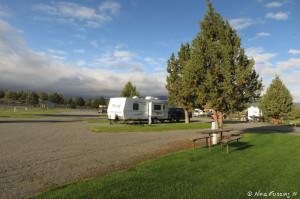 Closer view of top level. Nice green and trees here. RV in site 23.