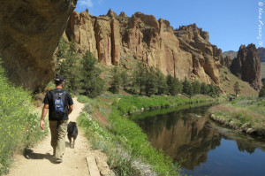 Hiking the river trail at Smith Rock SP