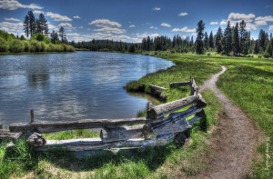 The lovely Deschutes River Trail down by Dillon Falls area