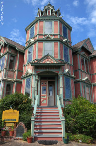 Beautiful Ann Starrett House (1889)