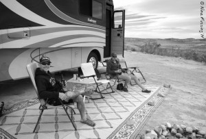 Entertaining boondocking buddies